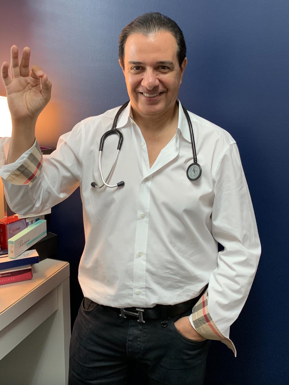 Dr. Phanor Calle, Board-Certified Internal Medicine Physician and Civil Surgeon at Weston Medical Clinic